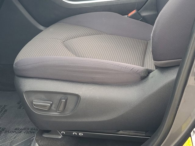 Used 2023 Toyota Highlander LE image 14