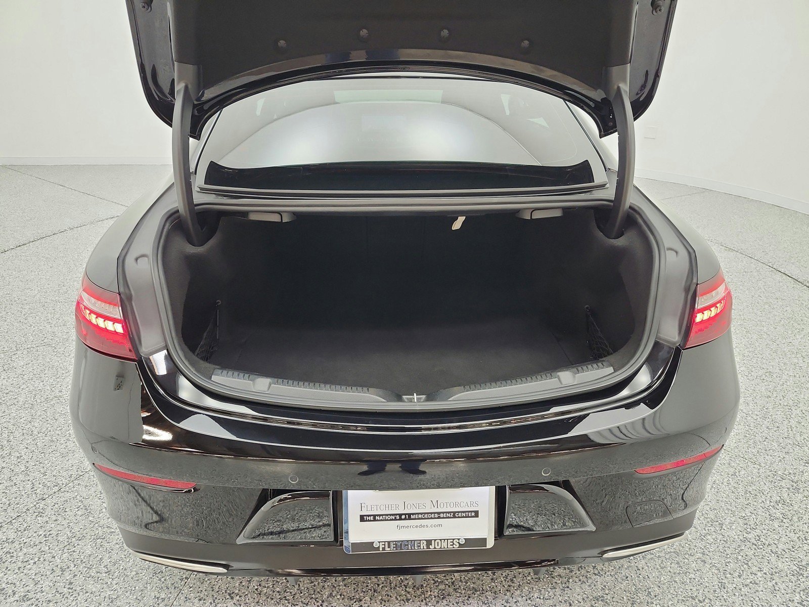 Used 2022 Mercedes-Benz E 450 Coupe image 28