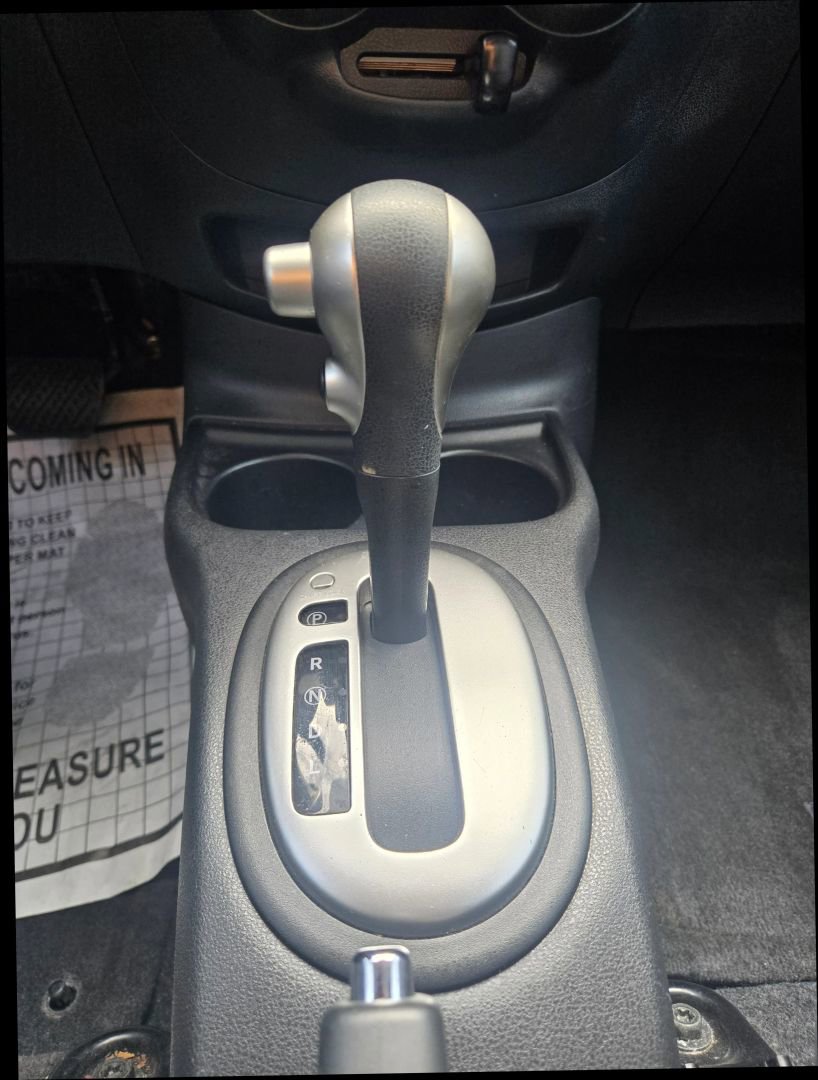 Used 2014 Nissan Versa Note SV w/ Sport Value Package image 25