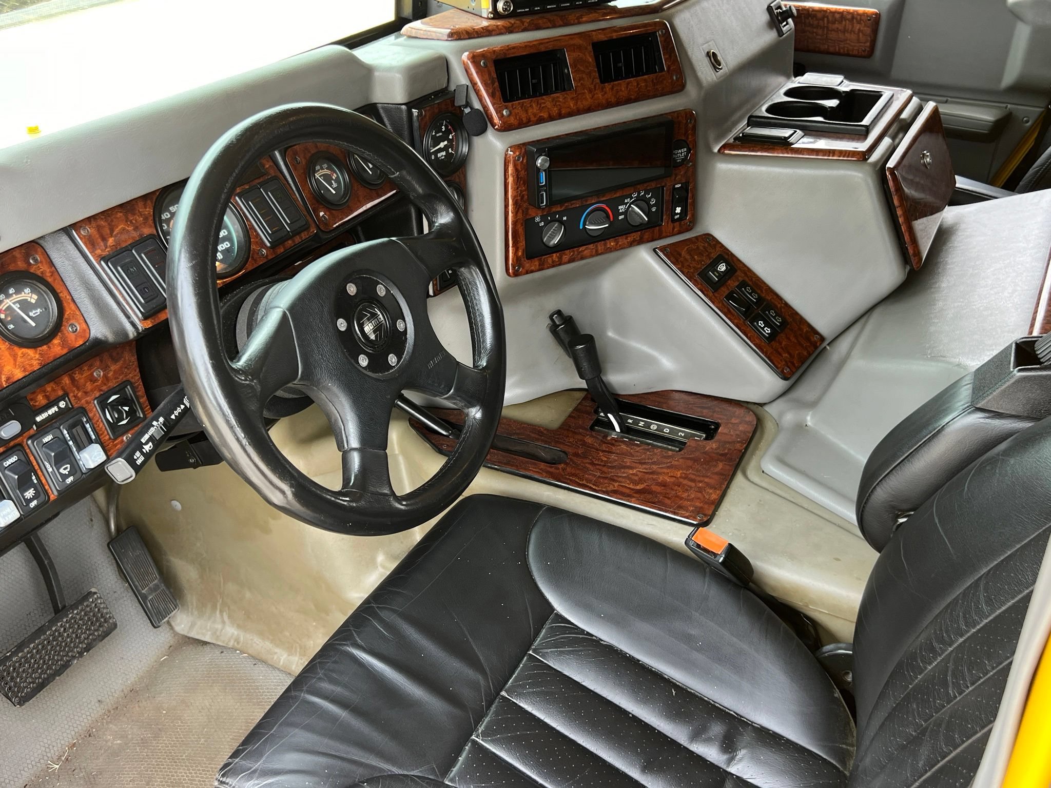 Used 1997 HUMMER H1 4-Door Hard Top AWD/4WD image 3