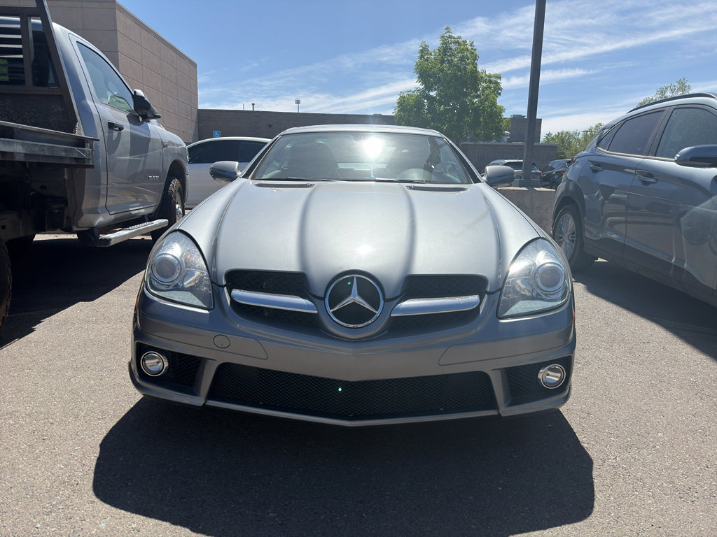 Used 2011 Mercedes-Benz SLK 350 image 2