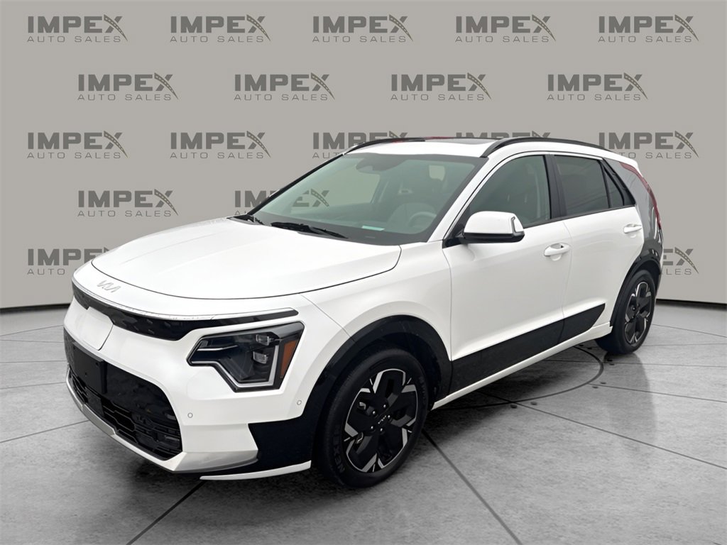 Used 2023 Kia Niro Wave w/ Wave Preserve Package image 1