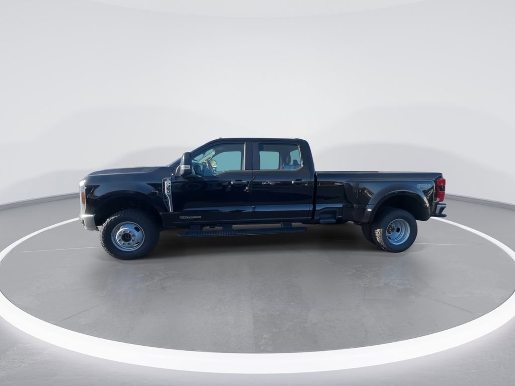 Used 2024 Ford F350 XL w/ 360-Degree Camera Package image 5