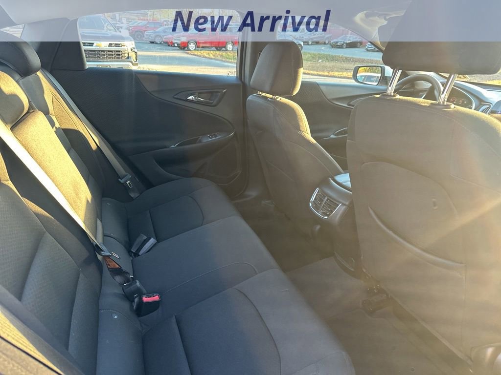 Certified 2024 Chevrolet Malibu LT image 9