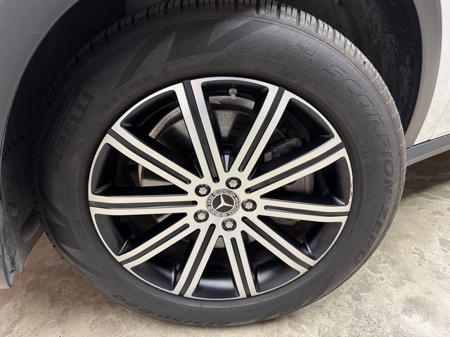 Used 2024 Mercedes-Benz GLE 450 4MATIC image 29