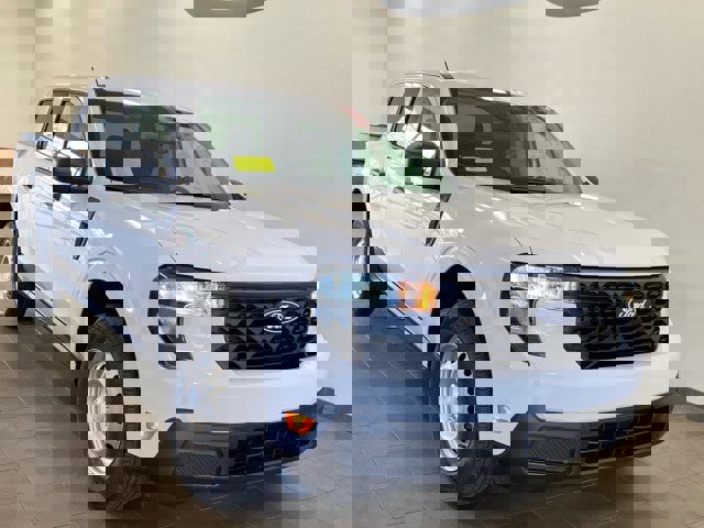 New 2025 Ford Maverick XL w/ Equipment Group 101A image 9