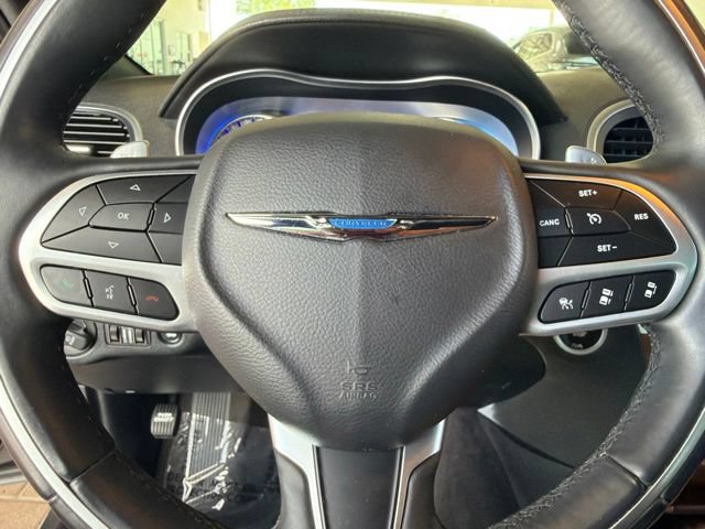 Used 2018 Chrysler 300 C w/ Safetytec Plus Group RWD image 20