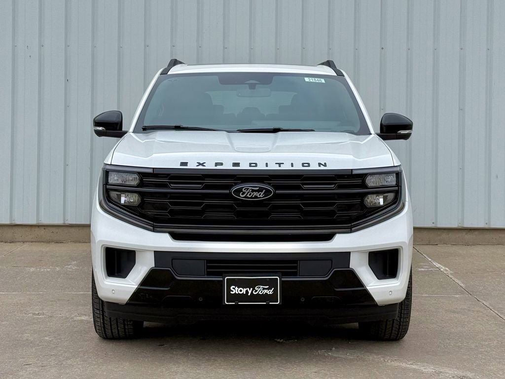 New 2026 Ford Expedition Max Platinum w/ Stealth Appearance Package image 8