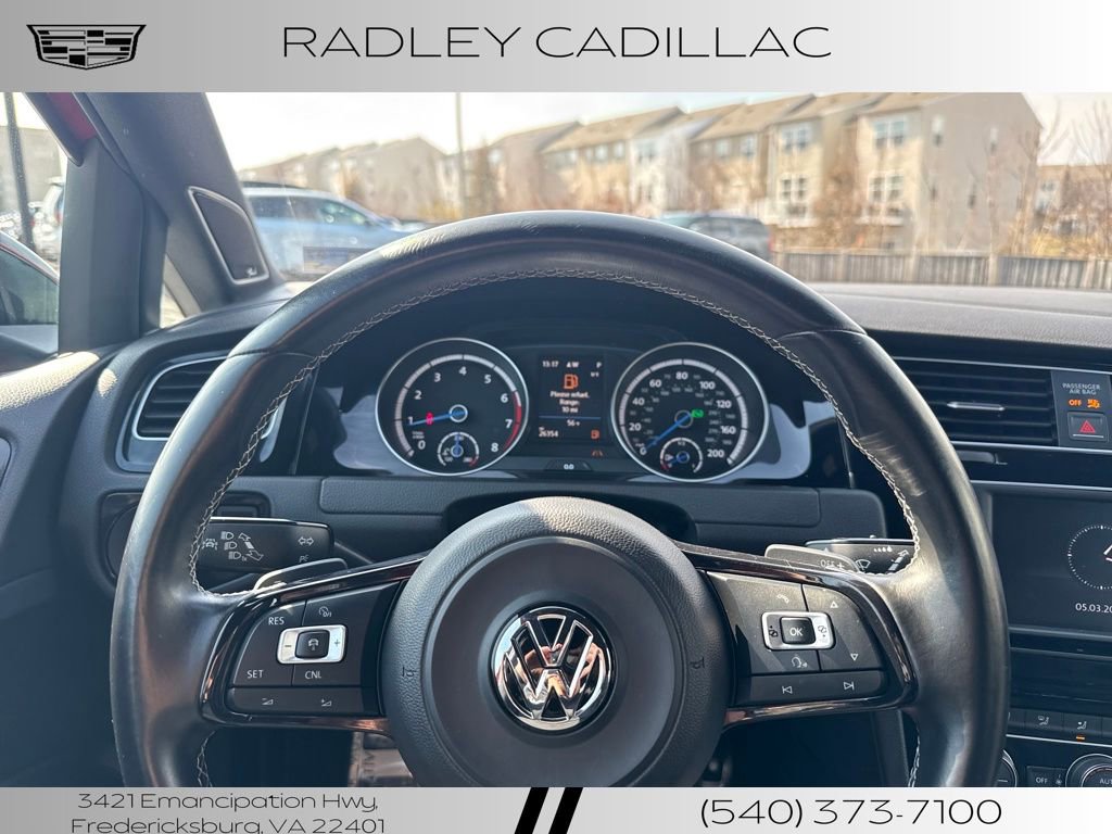 Used 2017 Volkswagen Golf 4-Door image 6