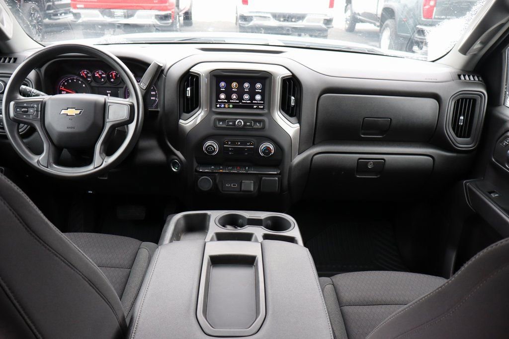 Used 2023 Chevrolet Silverado 1500 Custom image 17