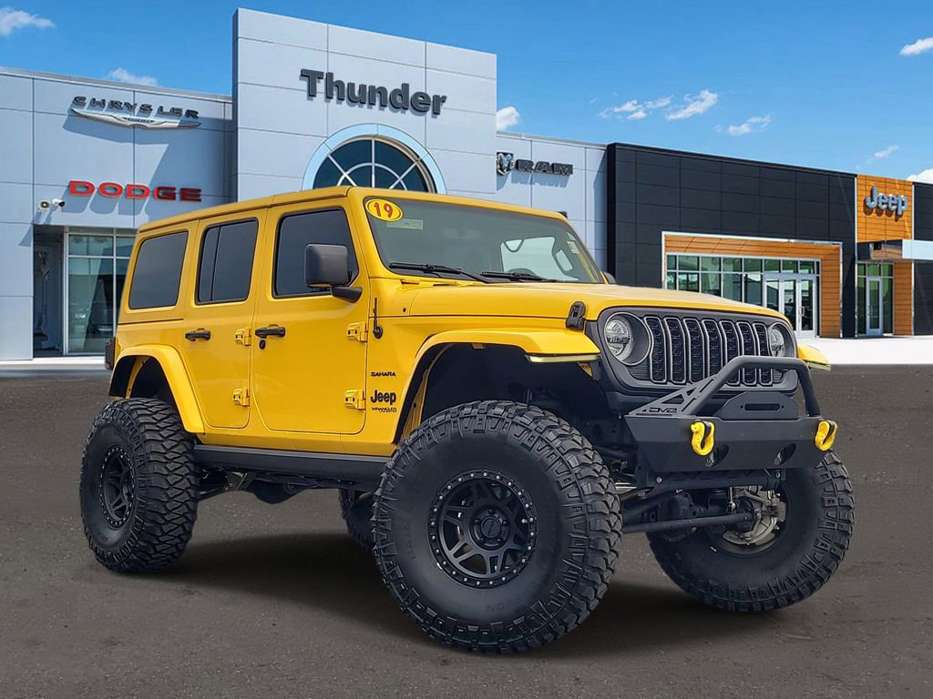 Used 2019 Jeep Wrangler Unlimited Sahara AWD/4WD 360° Tour