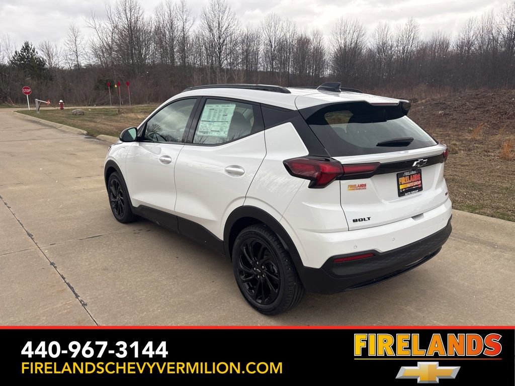 New 2027 Chevrolet Bolt RS FWD image 7