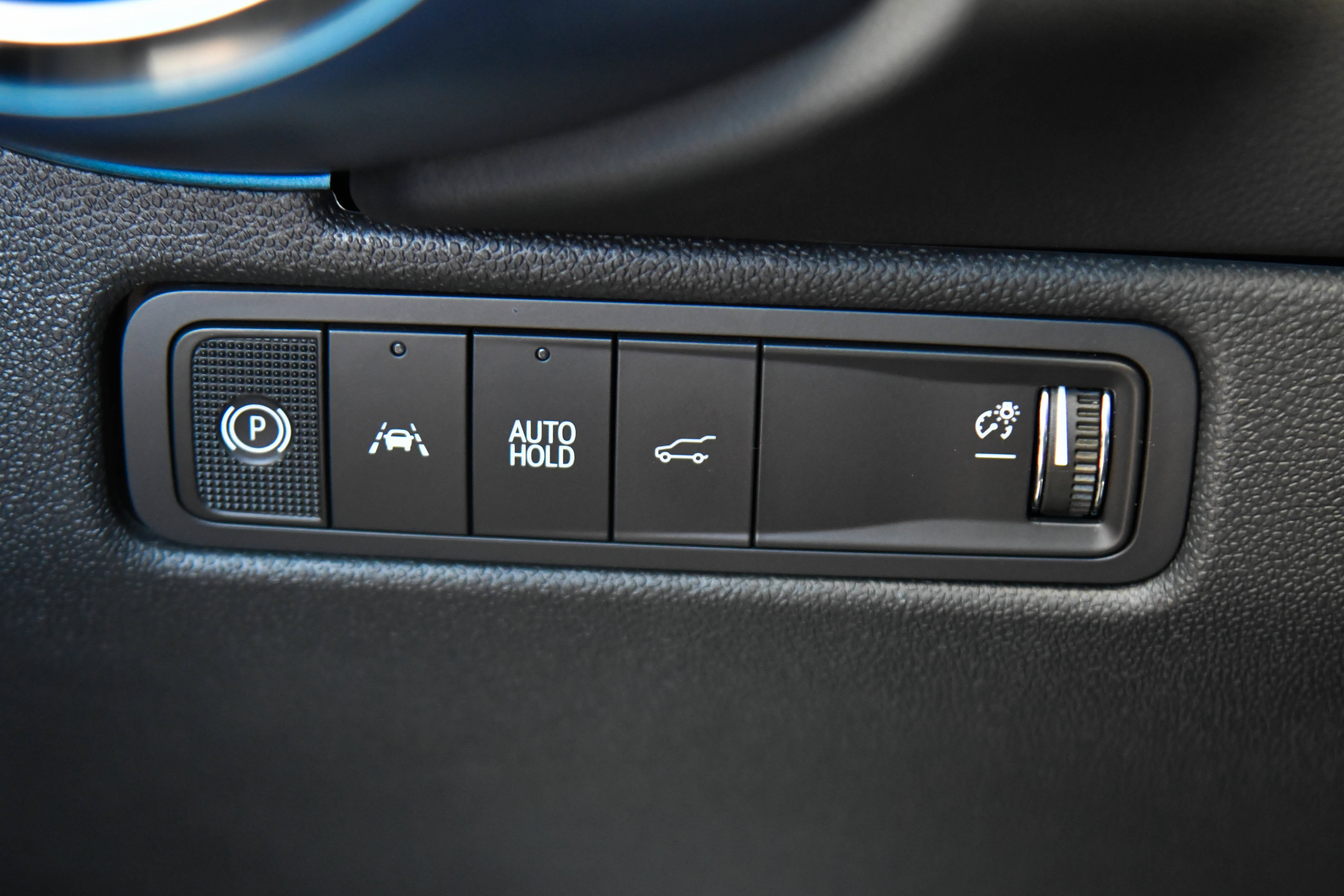 Used 2025 Chevrolet Equinox EV LT FWD image 40