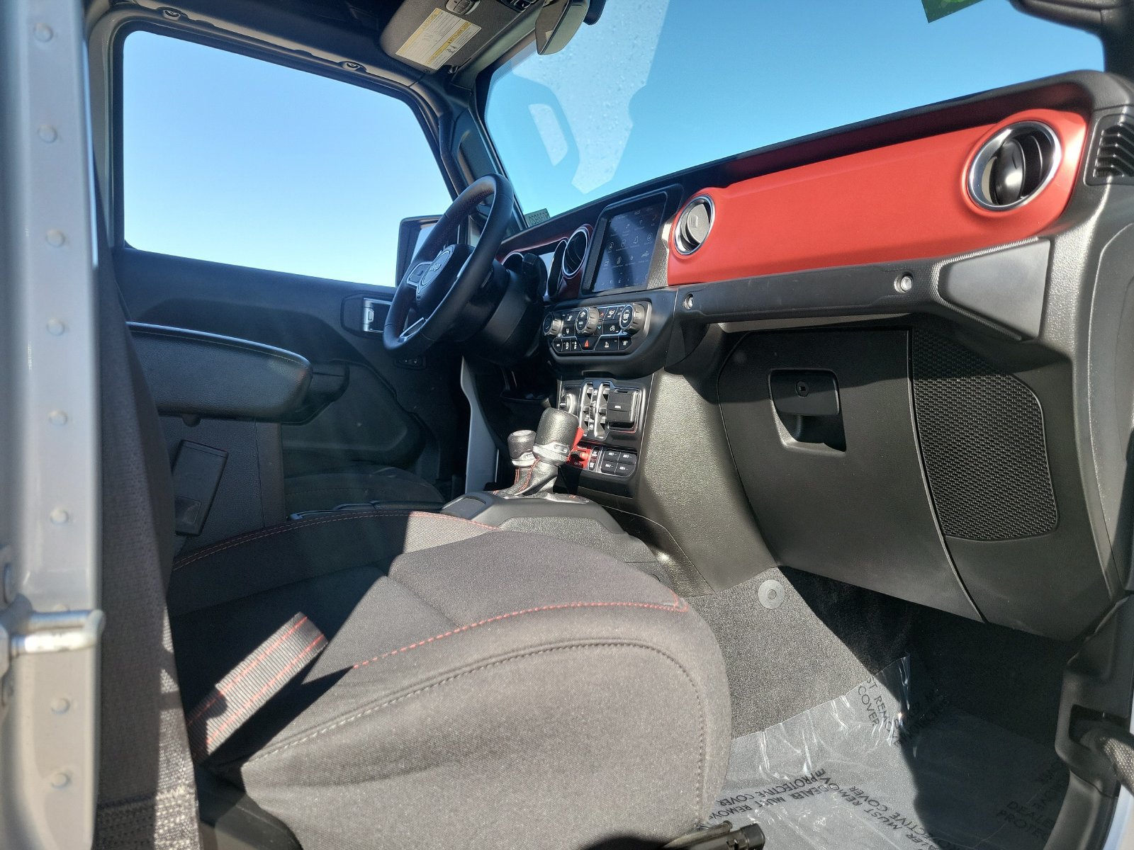 Used 2023 Jeep Gladiator Rubicon w/ Trailer Tow Package AWD/4WD image 21