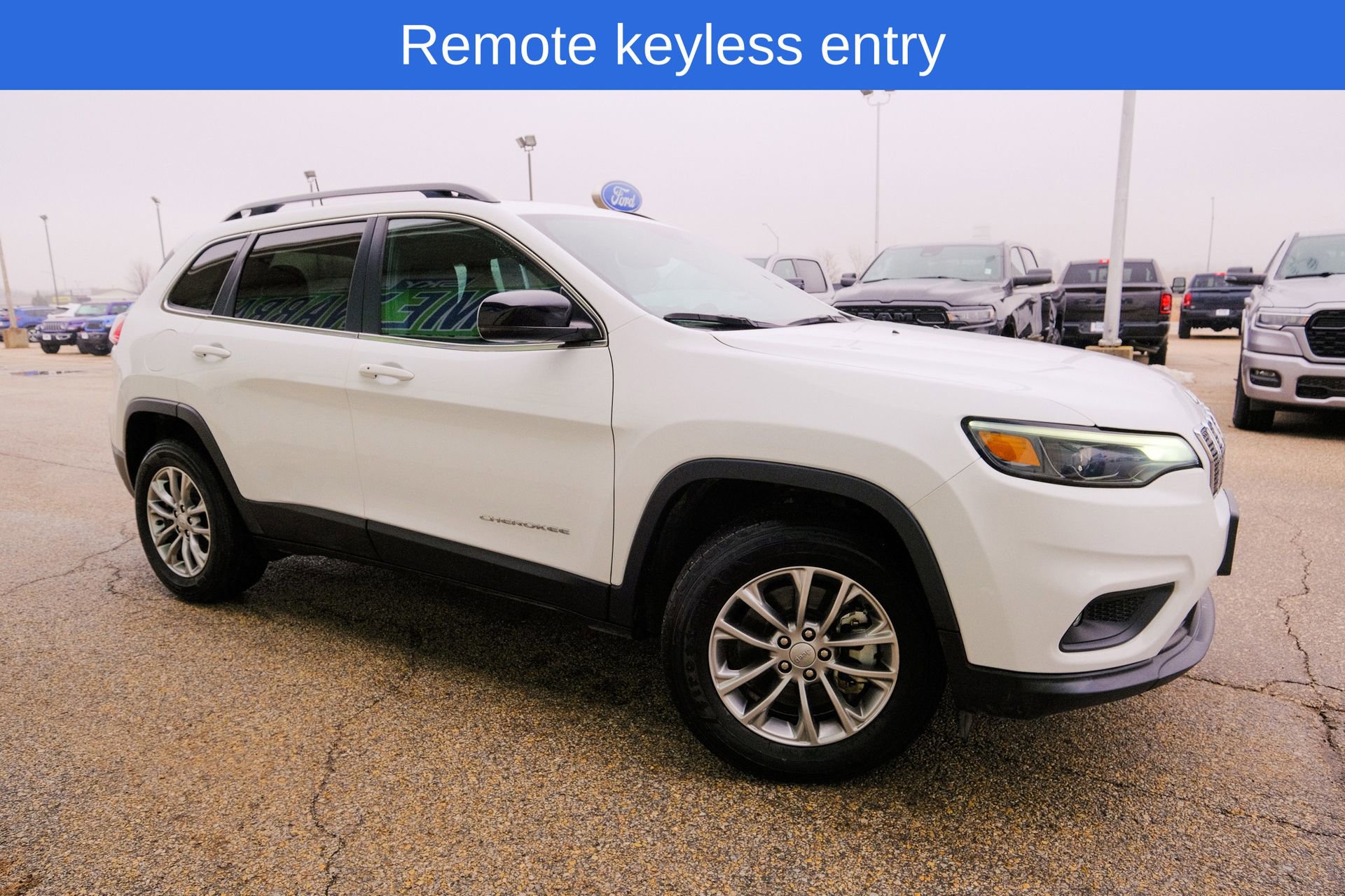 Used 2022 Jeep Cherokee Latitude Lux w/ Sun & Sound Group image 11