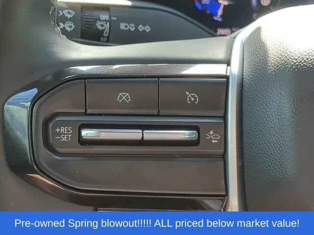Used 2025 Chevrolet Colorado Trail Boss AWD/4WD image 26