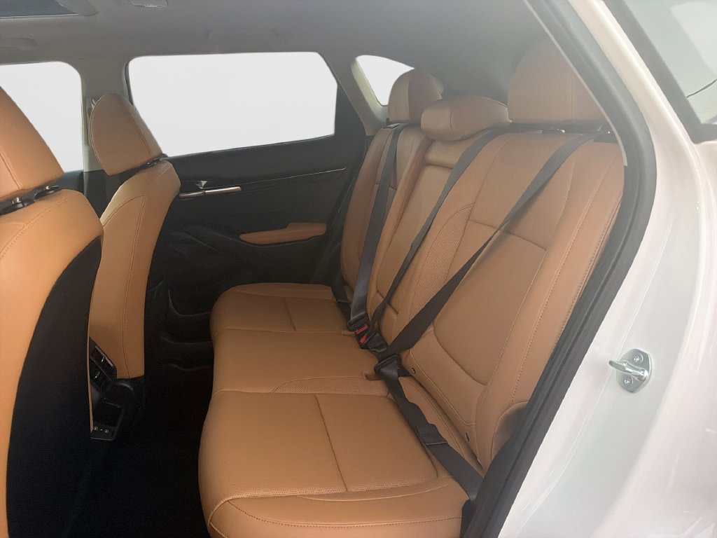 Used 2024 Kia Seltos EX AWD/4WD image 30