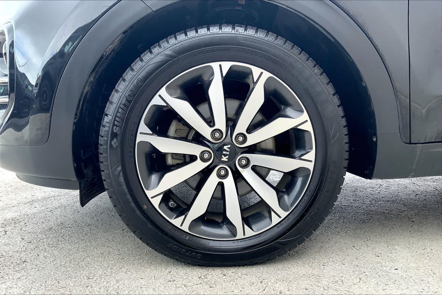 Used 2019 Kia Sportage EX FWD image 8
