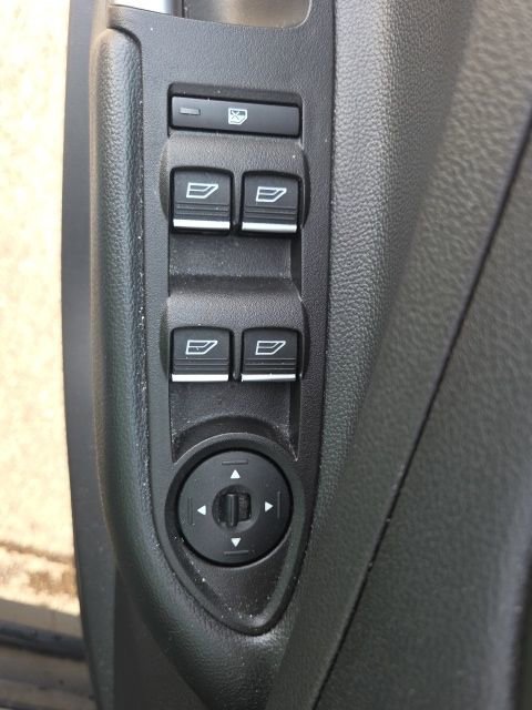 Used 2017 Ford C-MAX SE image 27