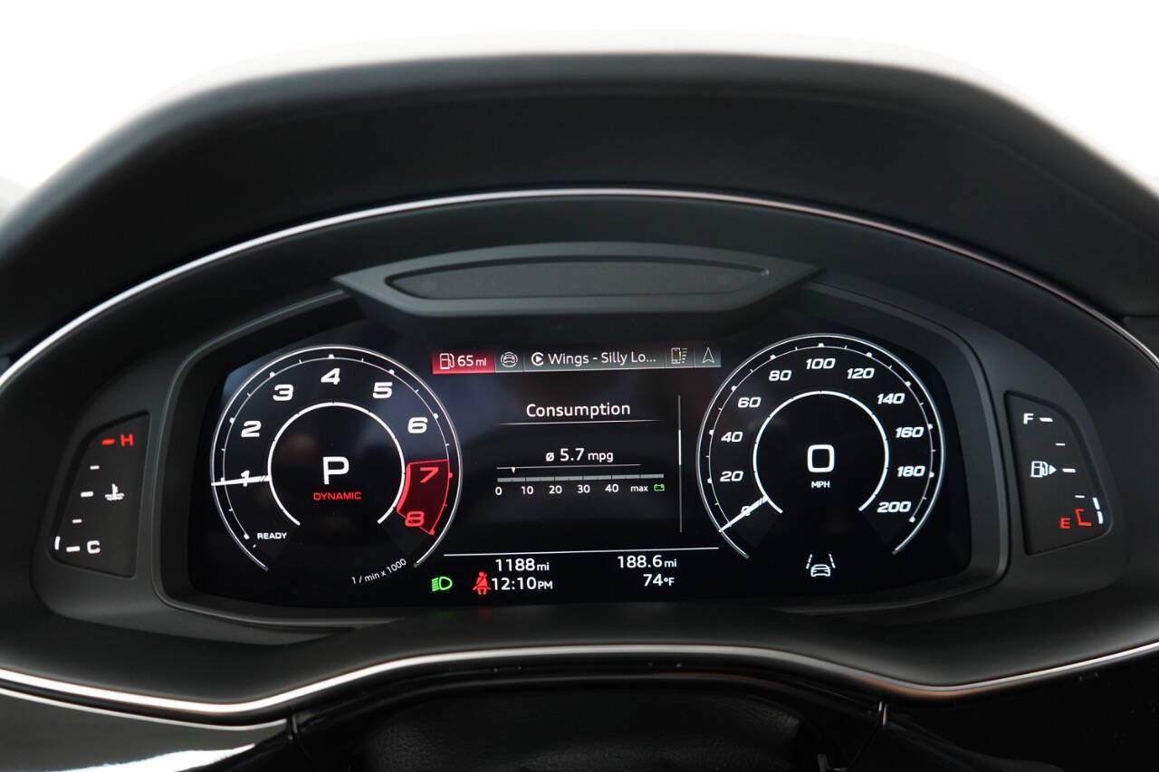 Used 2026 Audi RS Q8 performance AWD/4WD image 80
