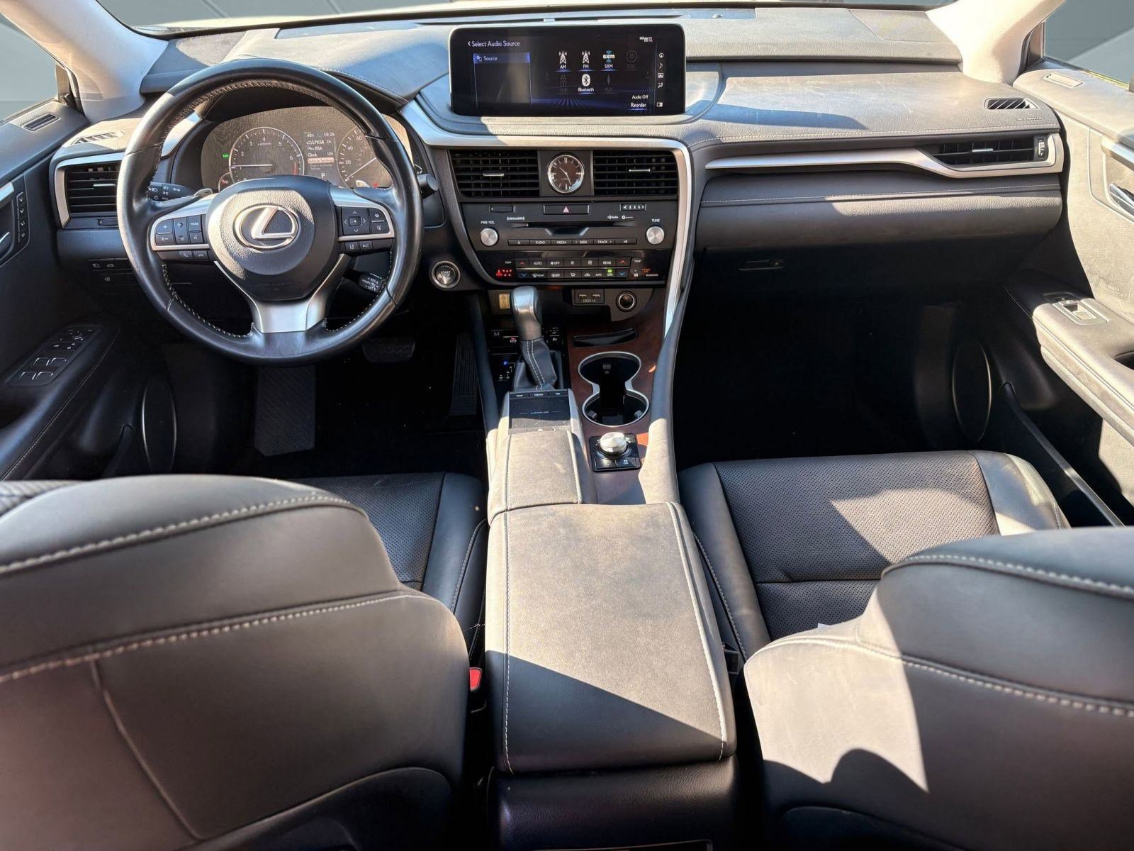 Used 2021 Lexus RX 350L Premium image 16