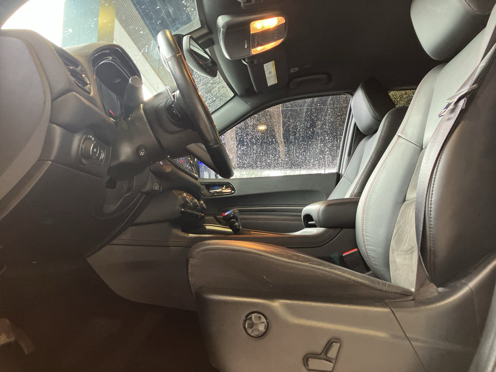 Used 2022 Dodge Durango R/T w/ Tow 'N Go Package AWD/4WD image 32