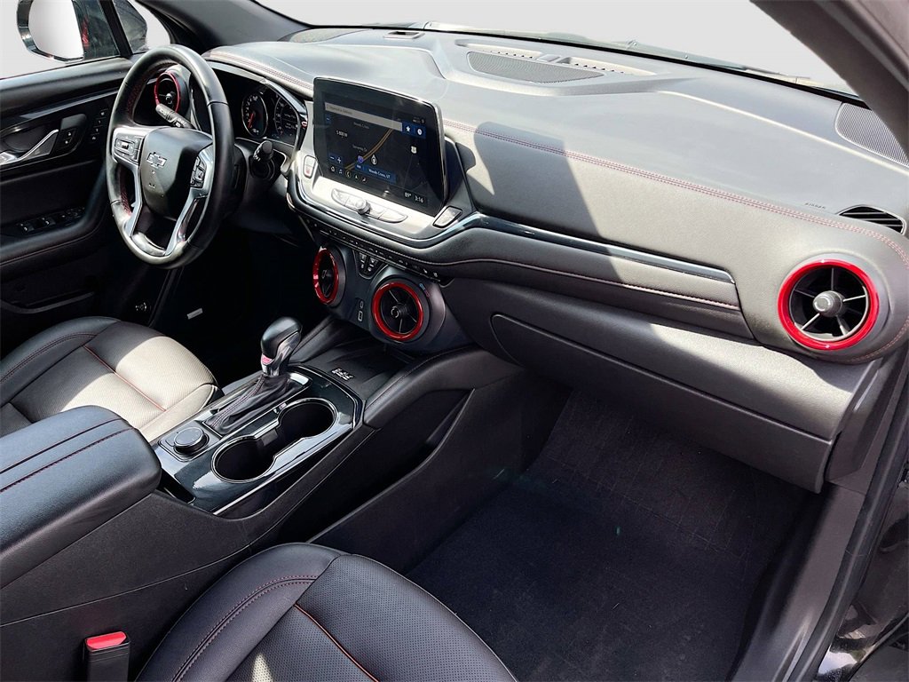 Used 2024 Chevrolet Blazer RS w/ Enhanced Convenience Package image 30