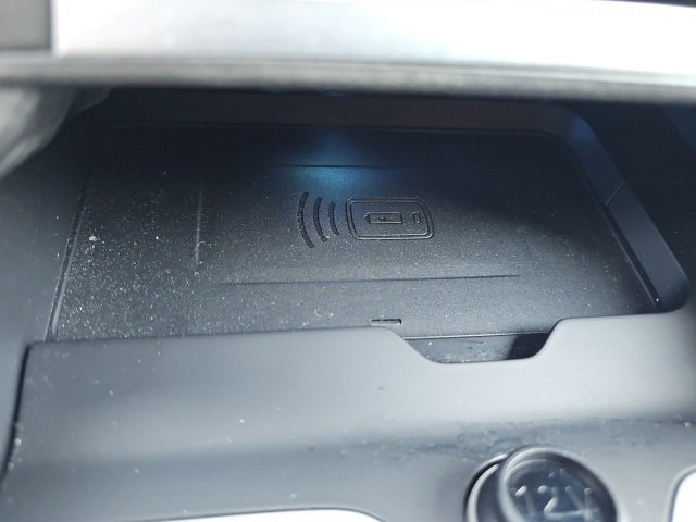 Used 2024 BMW X7 xDrive40i w/ Executive Package image 45