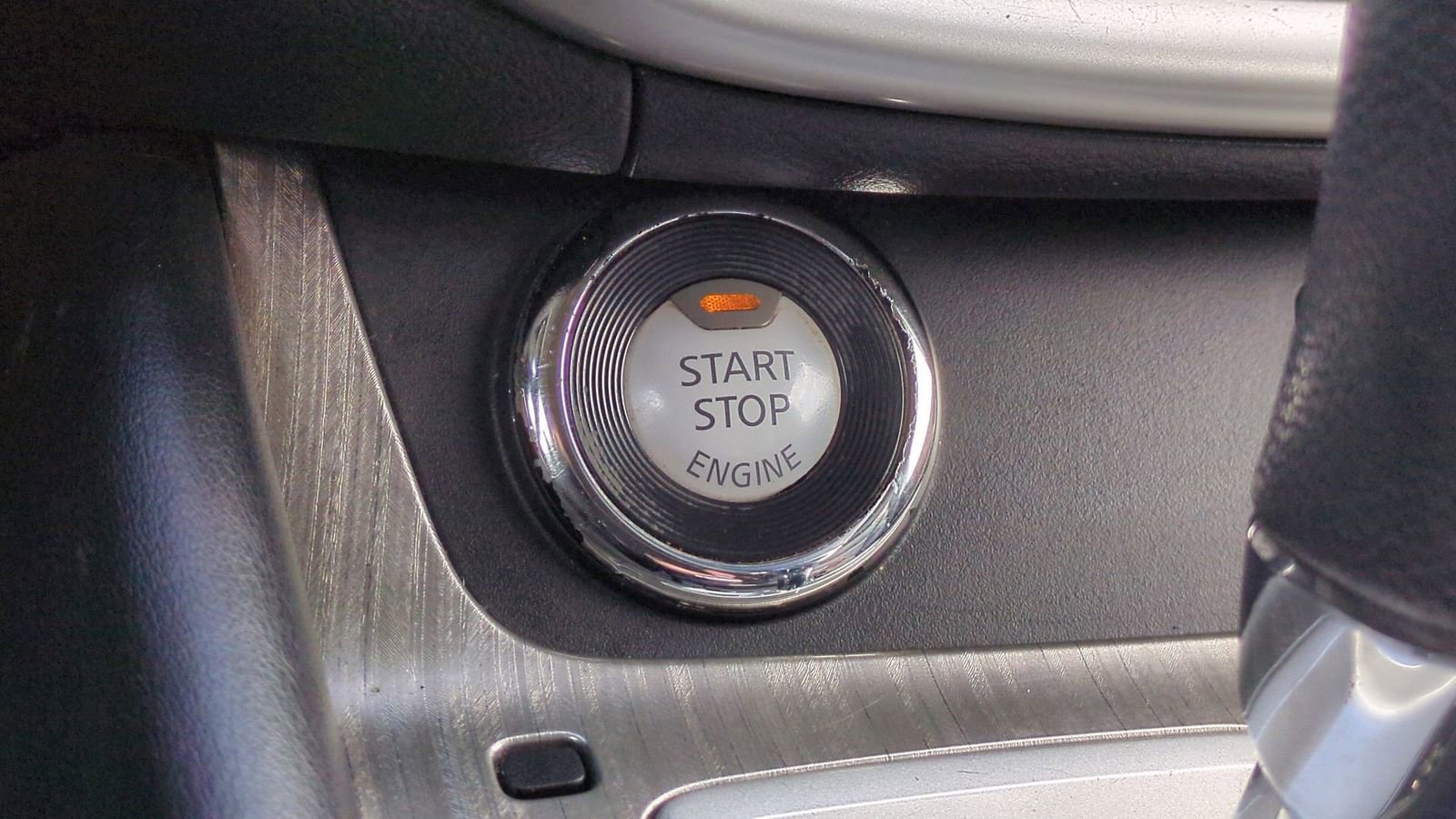 Used 2018 Nissan Murano Platinum image 25