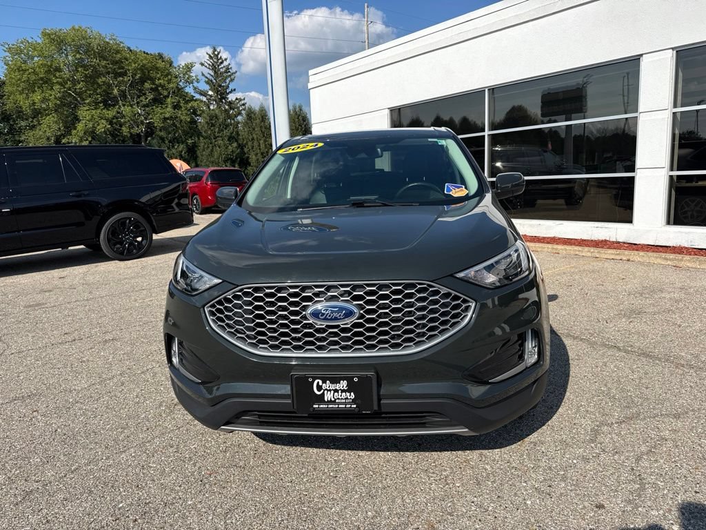Certified 2024 Ford Edge SEL w/ Convenience Package AWD/4WD image 8