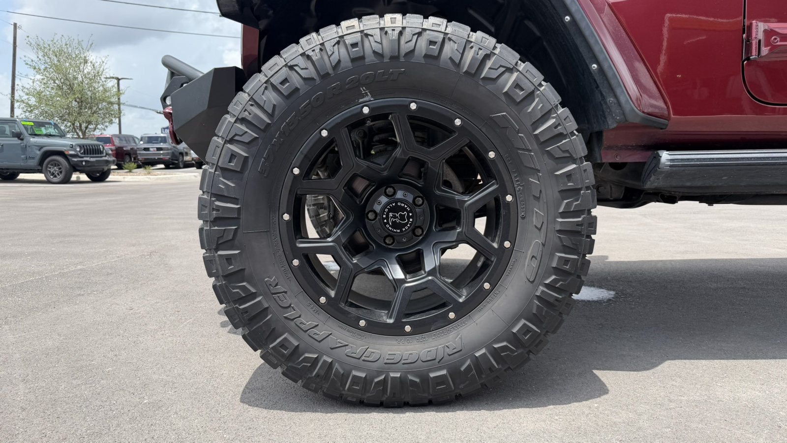 Used 2021 Jeep Gladiator Rubicon AWD/4WD image 28