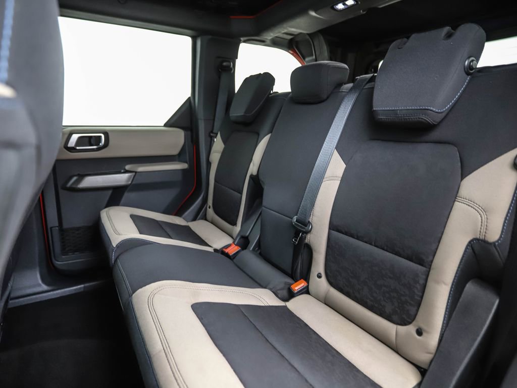 Used 2022 Ford Bronco Wildtrak image 21