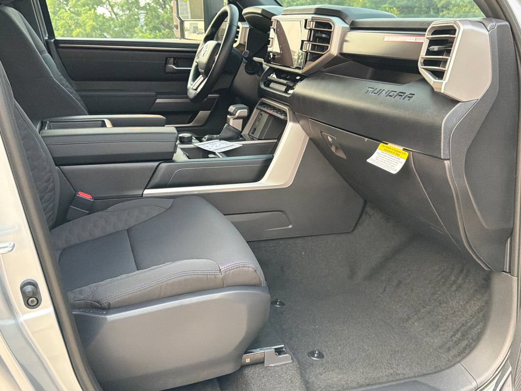 New 2026 Toyota Tundra SR5 w/ SR5 Convenience Package AWD/4WD image 11