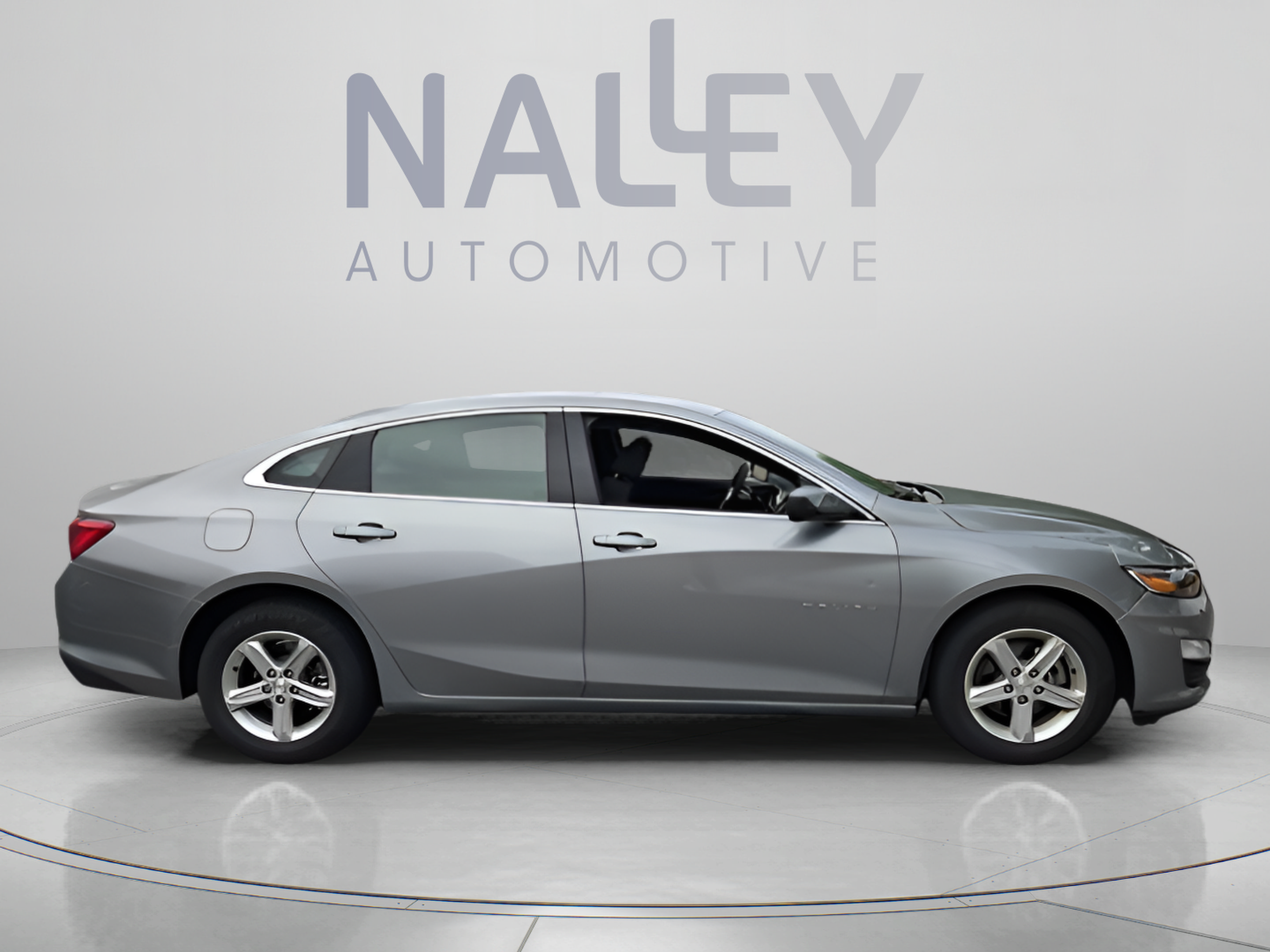 Used 2024 Chevrolet Malibu LT FWD image 6