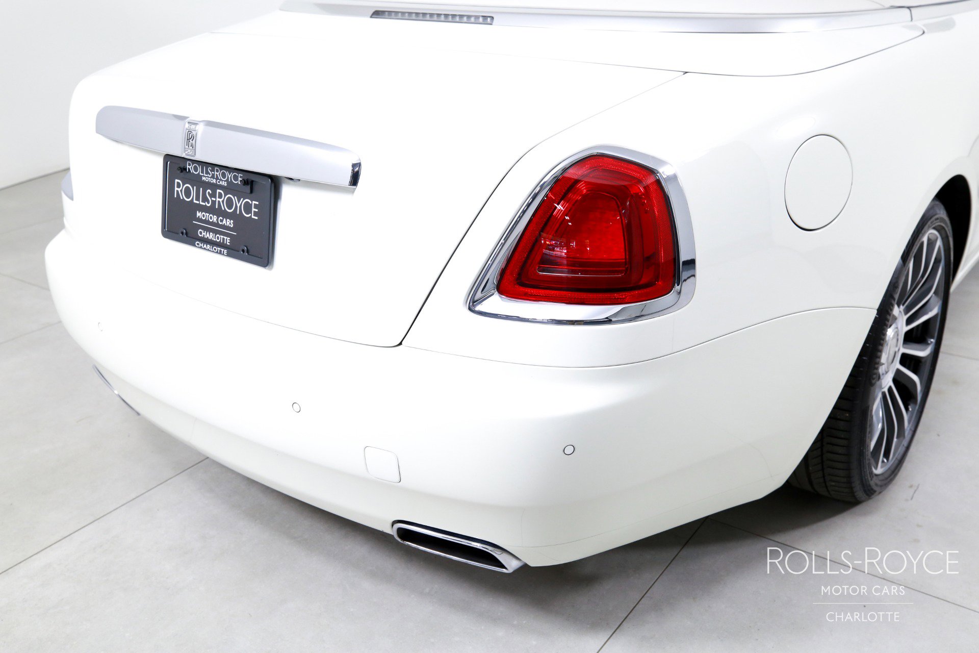 Certified 2020 Rolls-Royce Dawn RWD image 36