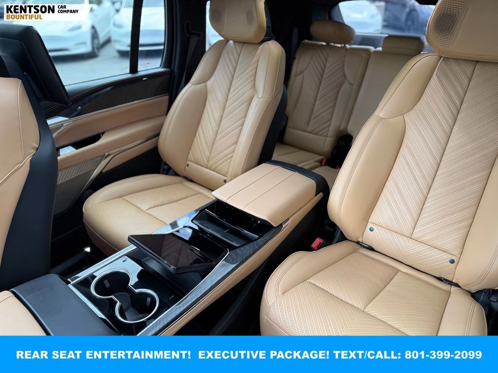 Used 2025 Cadillac Escalade IQ Sport 2 AWD/4WD image 37