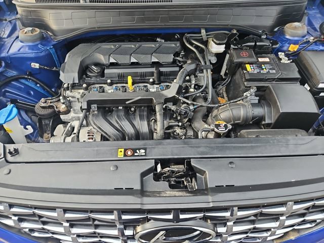 Used 2023 Hyundai Venue SEL image 22