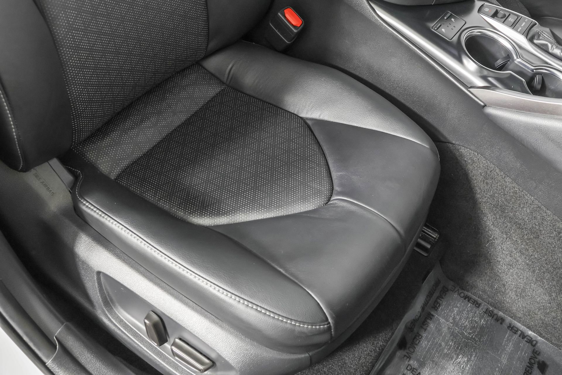 Used 2018 Toyota Camry XSE image 45