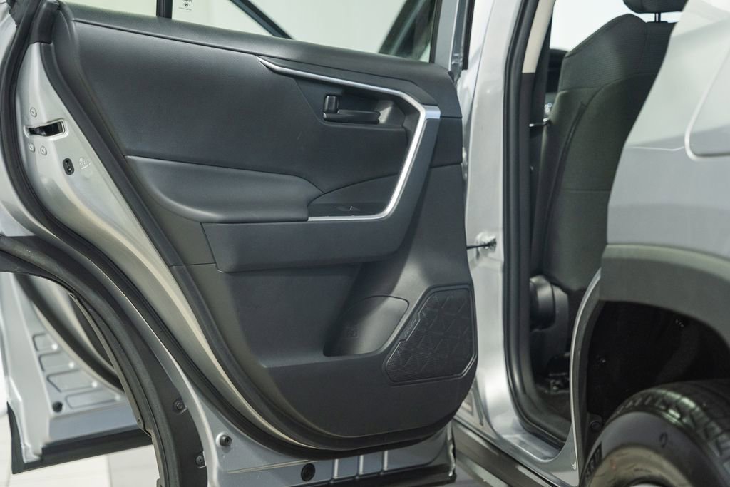 Used 2025 Toyota RAV4 LE image 30