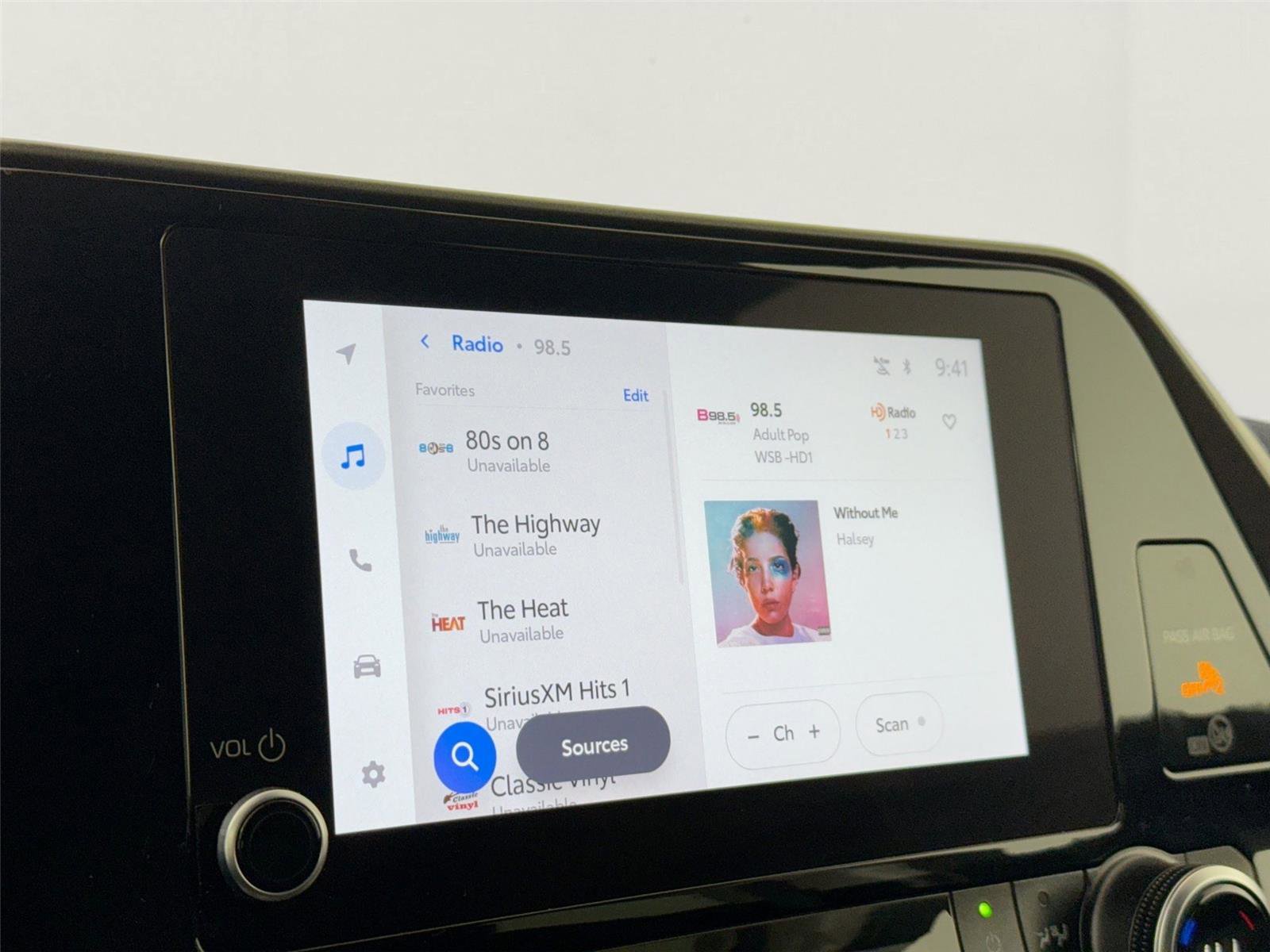 Certified 2025 Toyota Highlander LE image 22