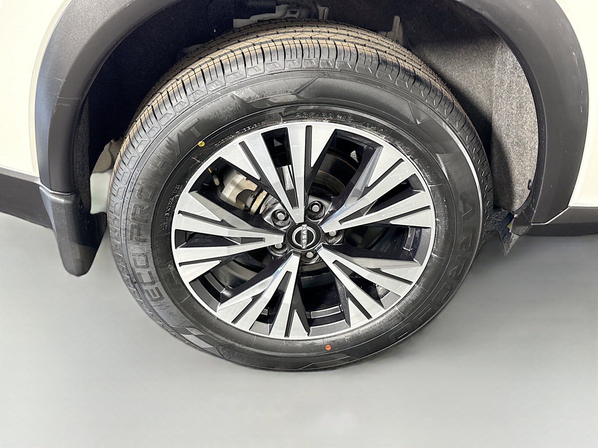 Used 2023 Nissan Rogue SV FWD image 33