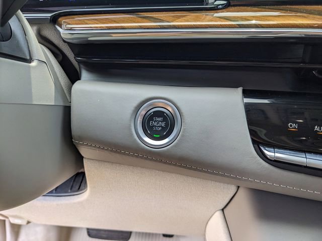Used 2024 Cadillac Escalade Sport Platinum w/ Heavy-Duty Trailer Package image 28