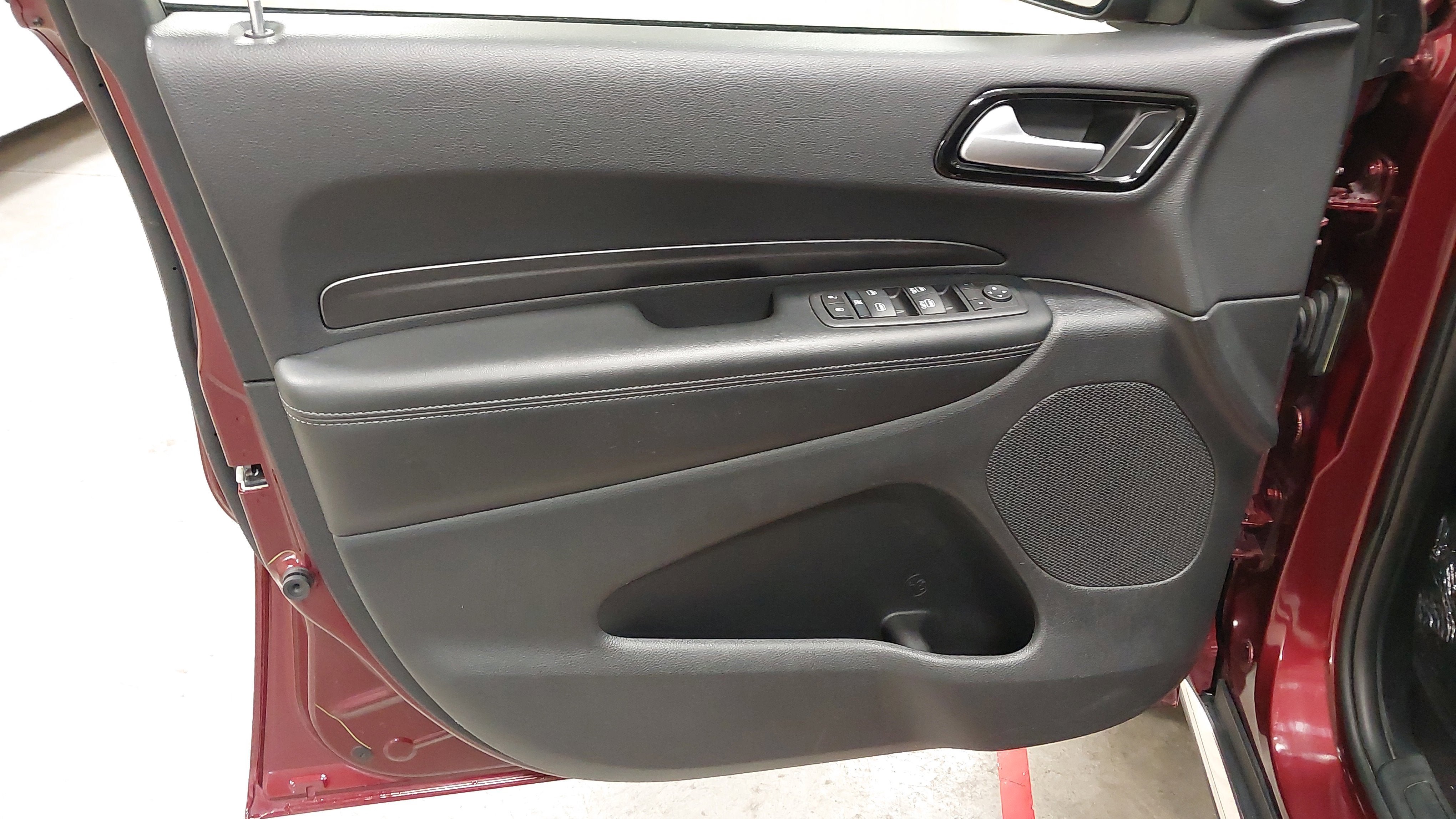 Used 2024 Dodge Durango SXT AWD/4WD image 24