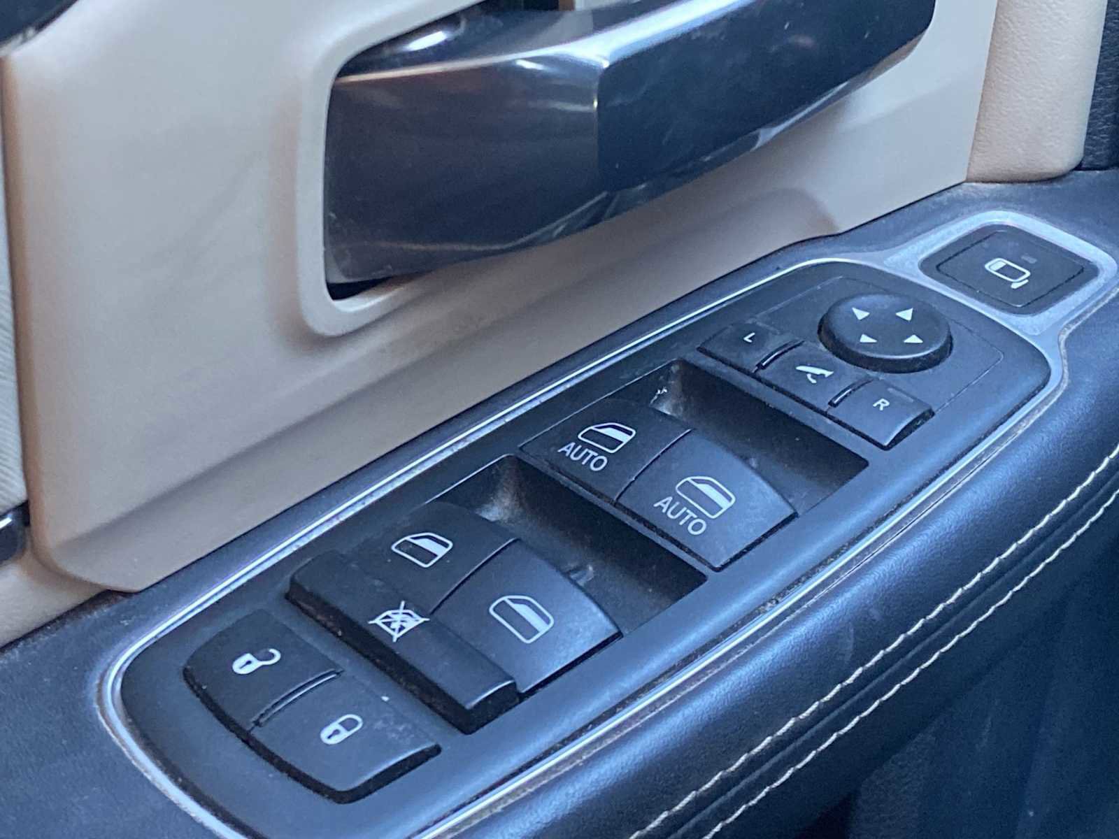 Certified 2020 RAM 2500 Limited image 19