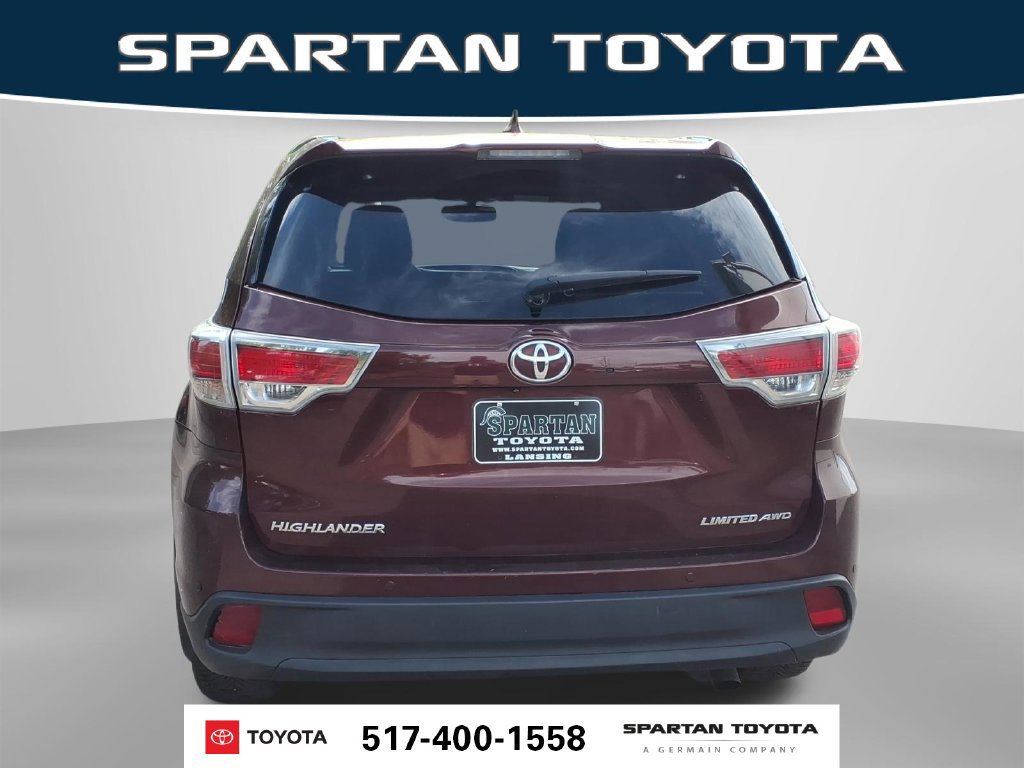 Used 2014 Toyota Highlander Limited AWD/4WD image 8