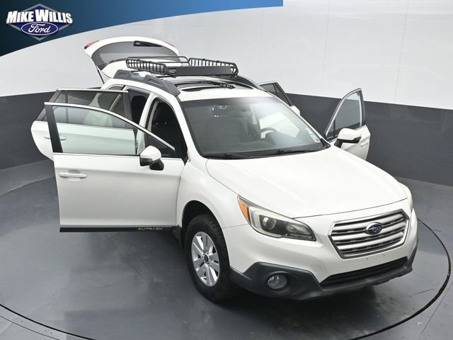 Used 2016 Subaru Outback 2.5i Premium image 25