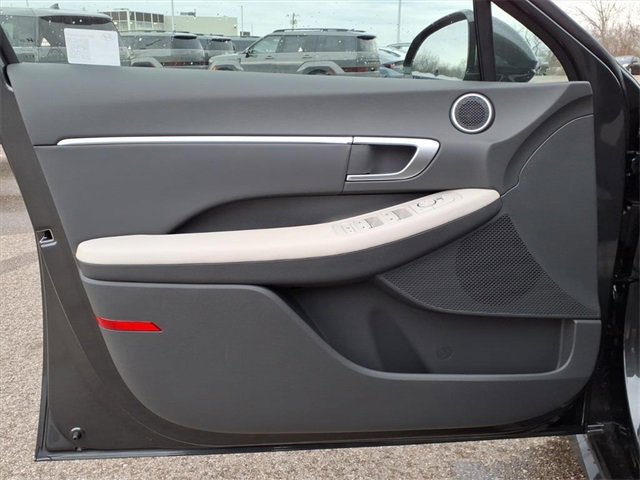 New 2026 Hyundai Sonata SEL image 9