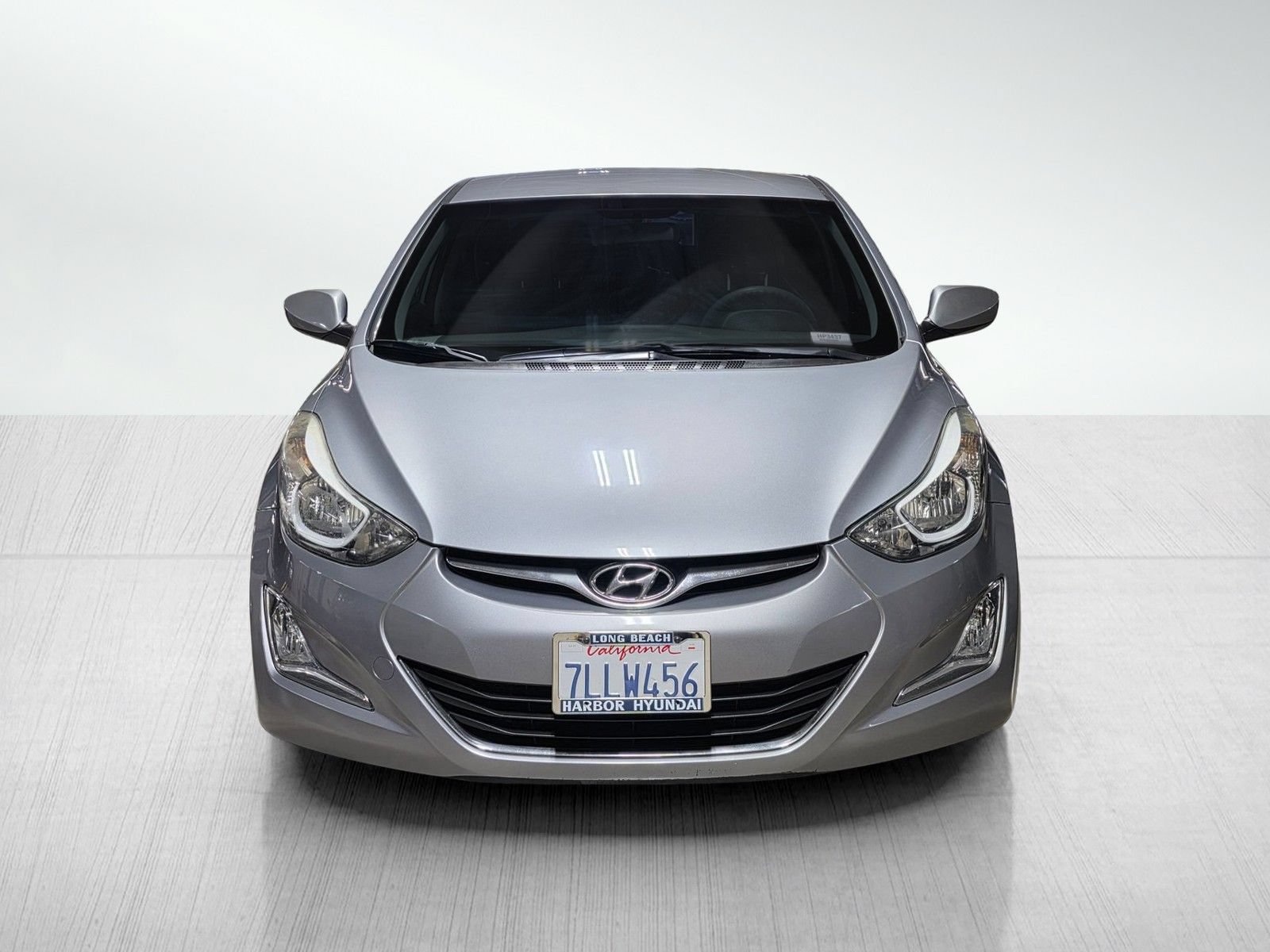 Used 2016 Hyundai Elantra SE w/ Option Group 02 FWD image 2