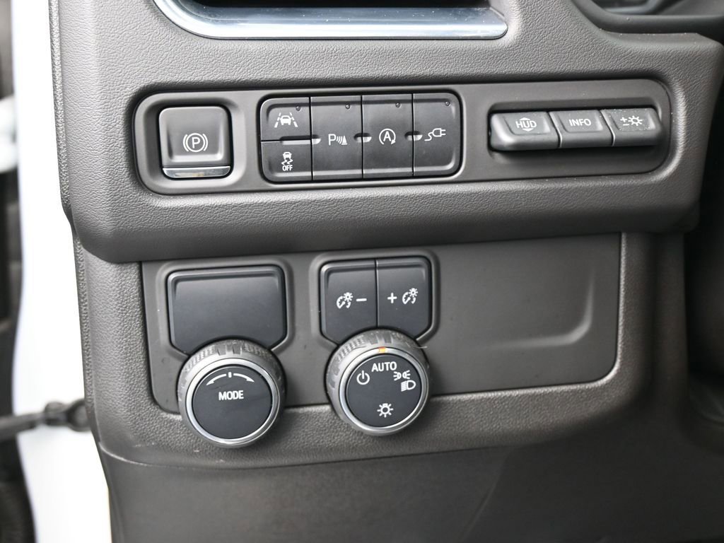 Used 2021 Chevrolet Tahoe High Country image 17