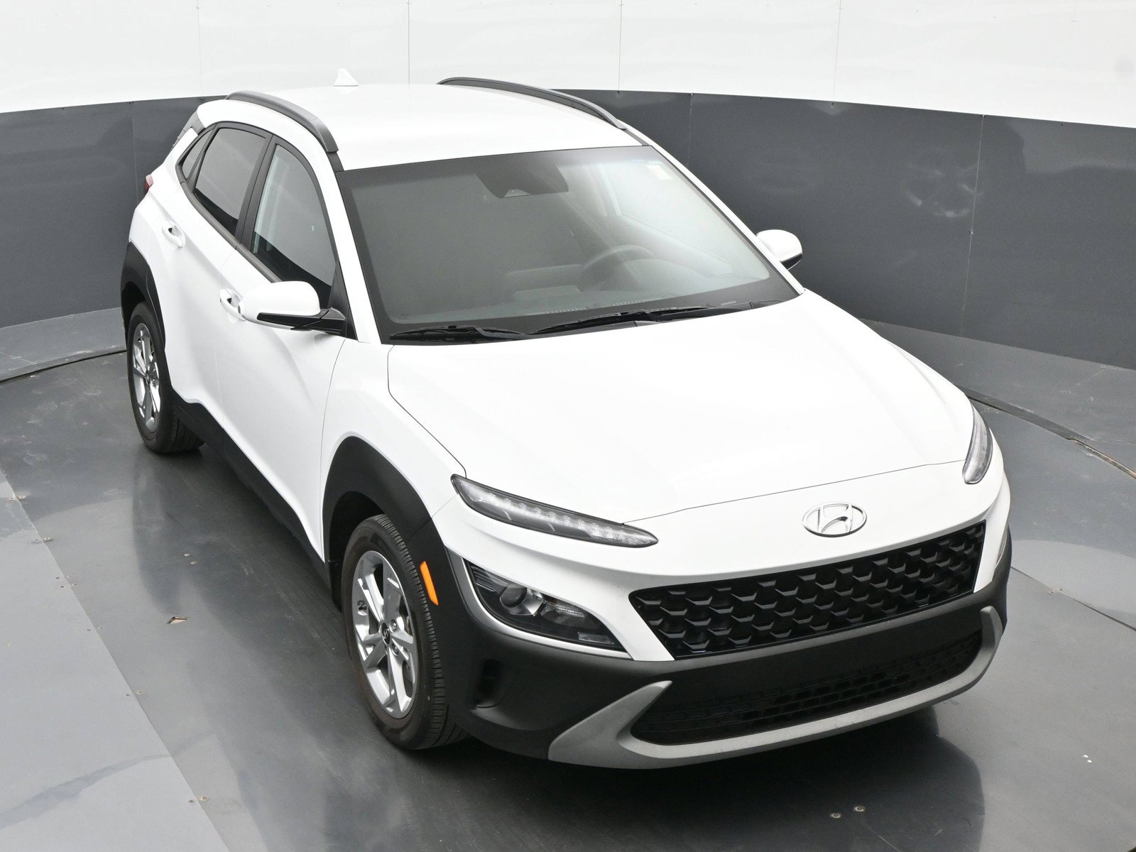 Certified 2023 Hyundai Kona SEL w/ Cargo Package AWD/4WD image 35